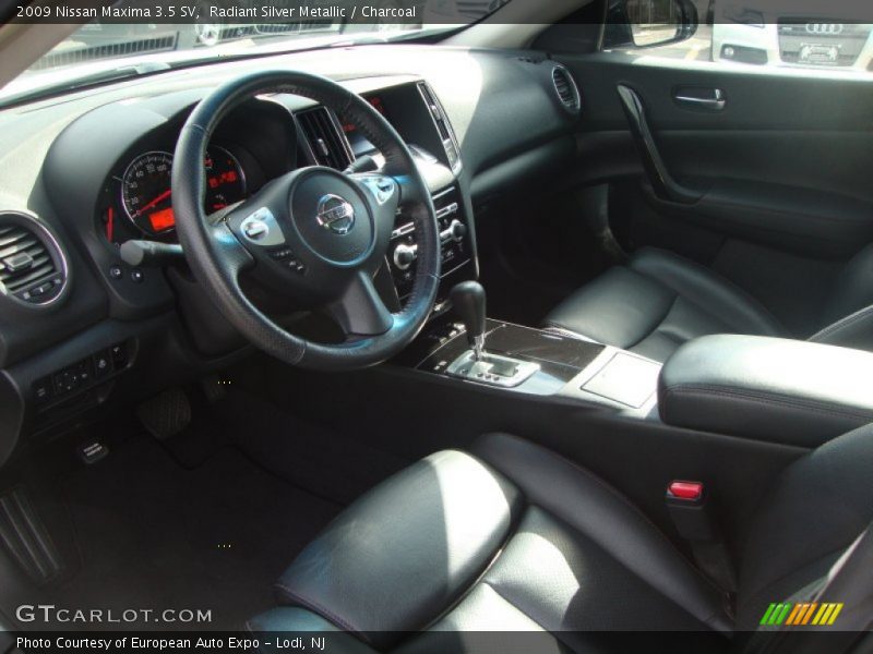 Radiant Silver Metallic / Charcoal 2009 Nissan Maxima 3.5 SV