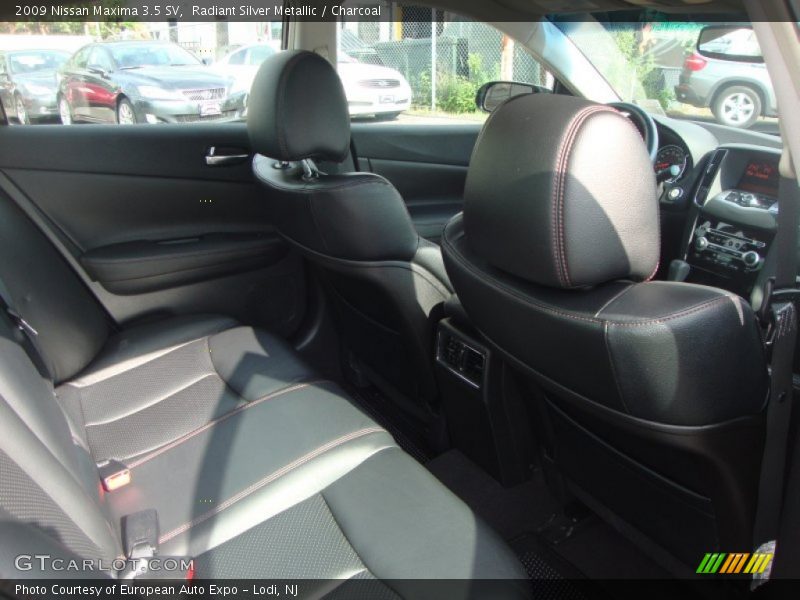 Radiant Silver Metallic / Charcoal 2009 Nissan Maxima 3.5 SV