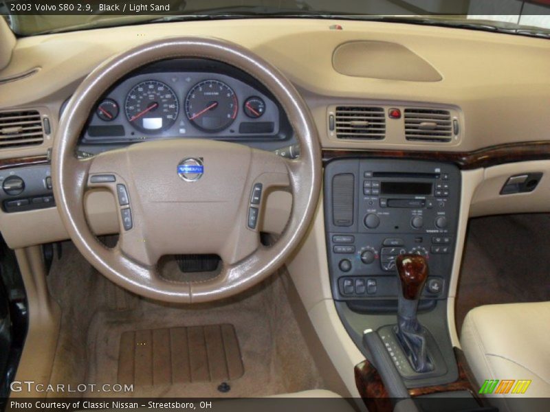 Black / Light Sand 2003 Volvo S80 2.9