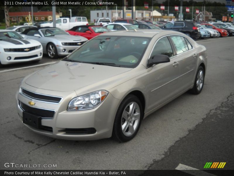 Front 3/4 View of 2011 Malibu LS