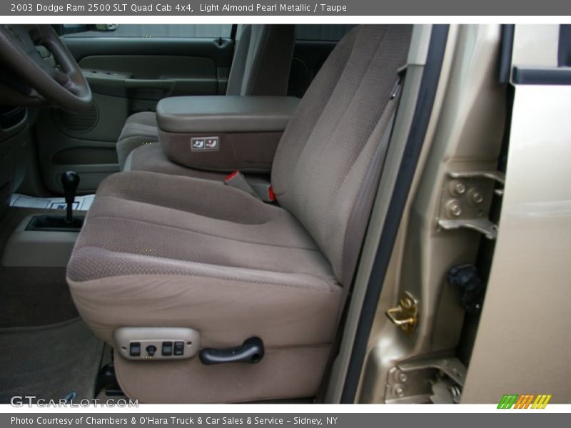 Light Almond Pearl Metallic / Taupe 2003 Dodge Ram 2500 SLT Quad Cab 4x4