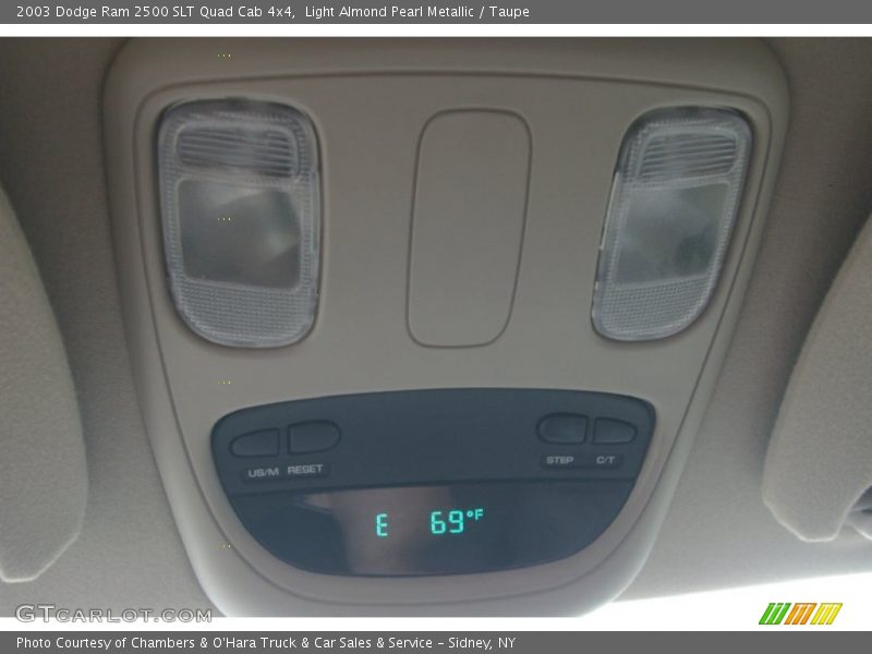 Light Almond Pearl Metallic / Taupe 2003 Dodge Ram 2500 SLT Quad Cab 4x4