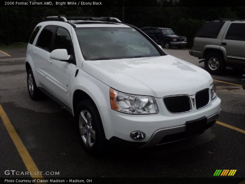 Bright White / Ebony Black 2006 Pontiac Torrent AWD