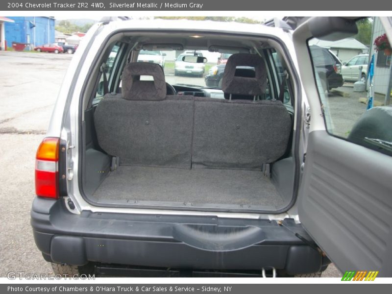  2004 Tracker ZR2 4WD Trunk