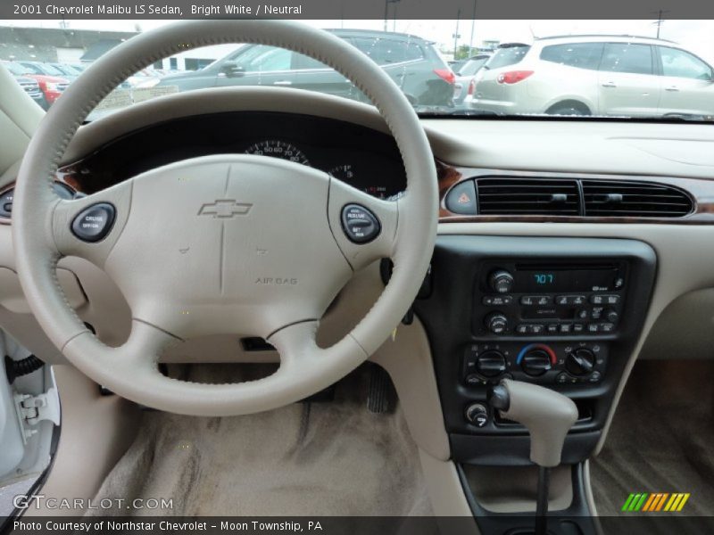 Bright White / Neutral 2001 Chevrolet Malibu LS Sedan