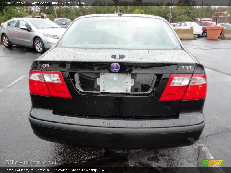 Black / Granite Gray 2004 Saab 9-5 Arc Sedan