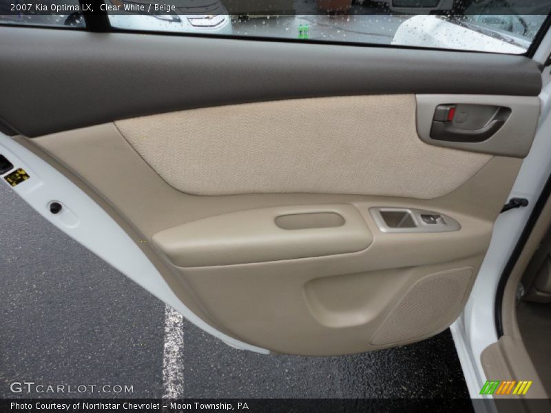 Clear White / Beige 2007 Kia Optima LX