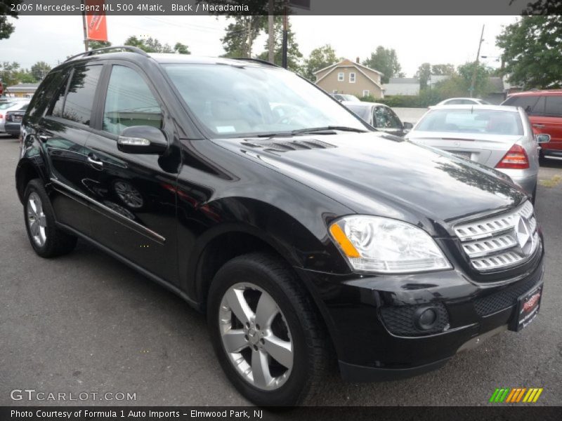 Black / Macadamia 2006 Mercedes-Benz ML 500 4Matic