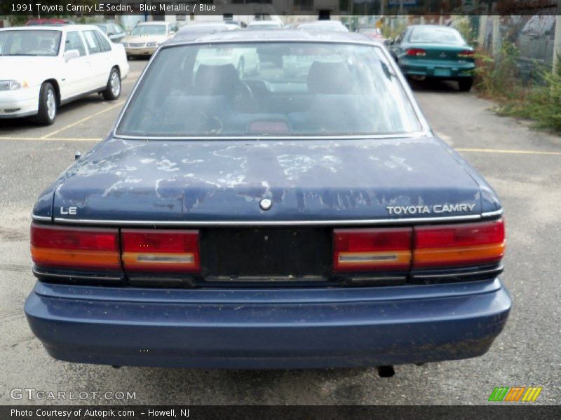 Blue Metallic / Blue 1991 Toyota Camry LE Sedan