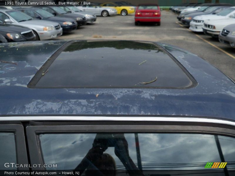 Blue Metallic / Blue 1991 Toyota Camry LE Sedan