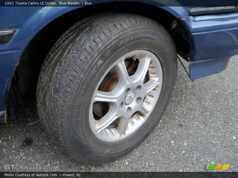 Blue Metallic / Blue 1991 Toyota Camry LE Sedan