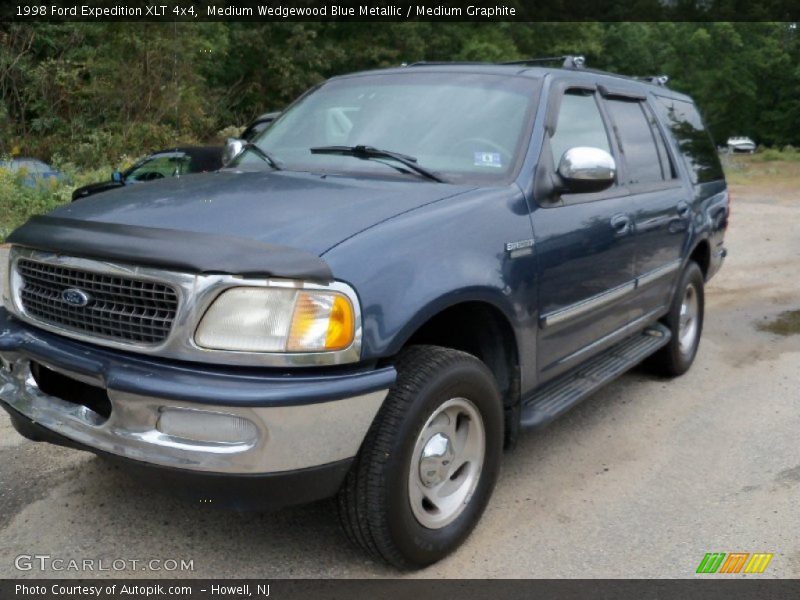 Medium Wedgewood Blue Metallic / Medium Graphite 1998 Ford Expedition XLT 4x4