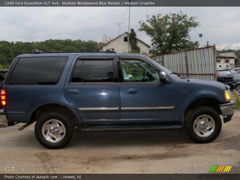 Medium Wedgewood Blue Metallic / Medium Graphite 1998 Ford Expedition XLT 4x4