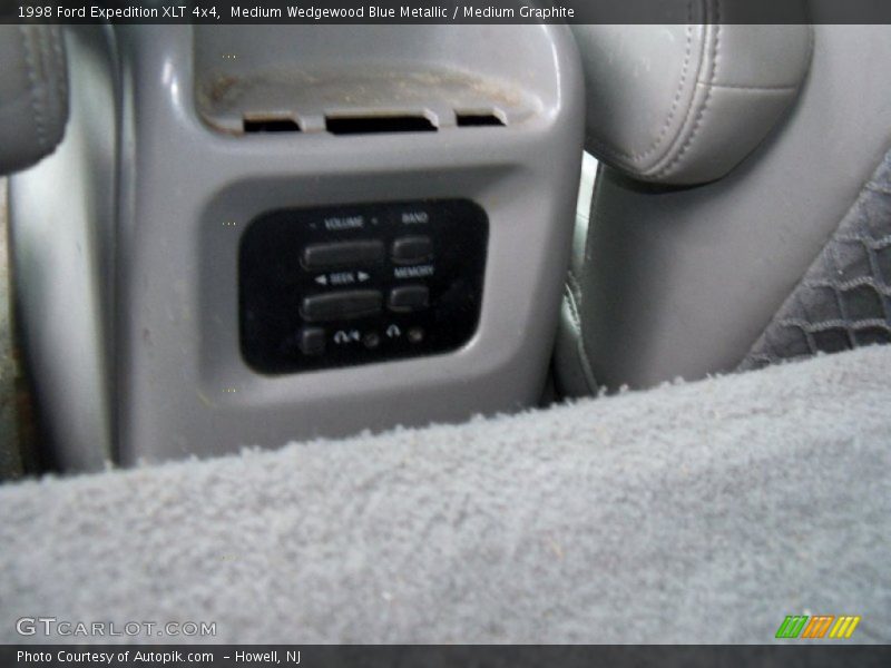 Medium Wedgewood Blue Metallic / Medium Graphite 1998 Ford Expedition XLT 4x4
