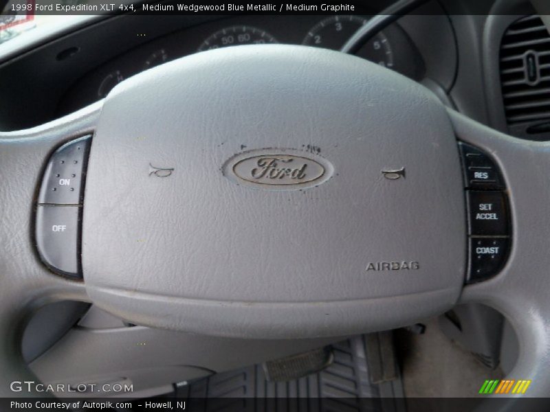 Medium Wedgewood Blue Metallic / Medium Graphite 1998 Ford Expedition XLT 4x4