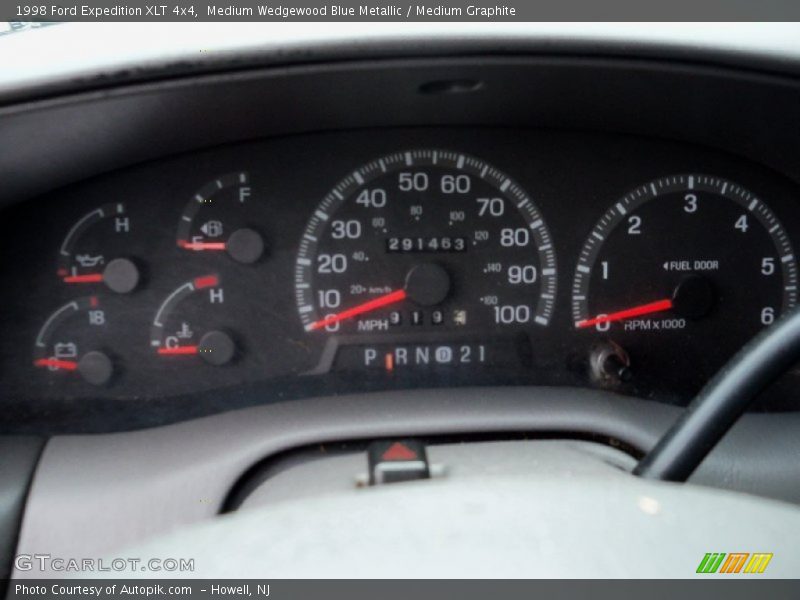 Medium Wedgewood Blue Metallic / Medium Graphite 1998 Ford Expedition XLT 4x4