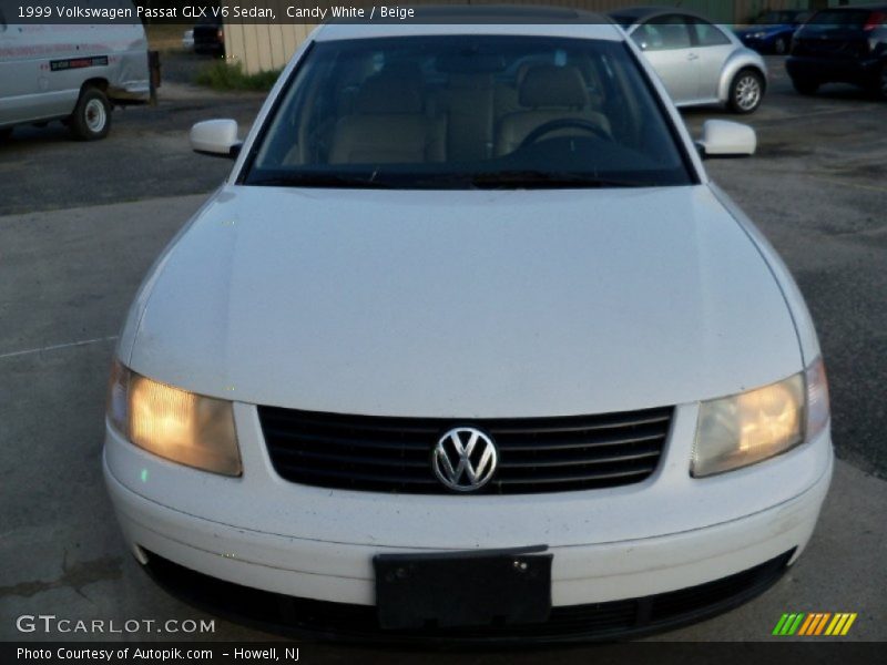 Candy White / Beige 1999 Volkswagen Passat GLX V6 Sedan