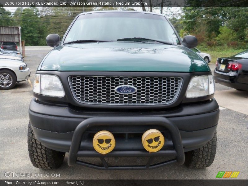 Amazon Green Metallic / Medium Graphite 2000 Ford F150 XL Extended Cab