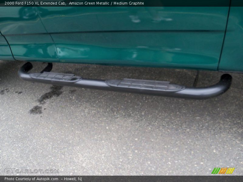 Amazon Green Metallic / Medium Graphite 2000 Ford F150 XL Extended Cab