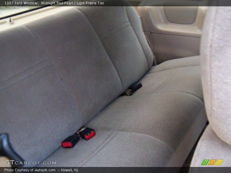 Midnight Red Pearl / Light Prairie Tan 1997 Ford Windstar