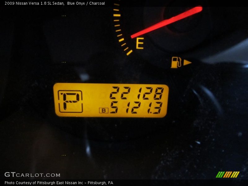 Blue Onyx / Charcoal 2009 Nissan Versa 1.8 SL Sedan