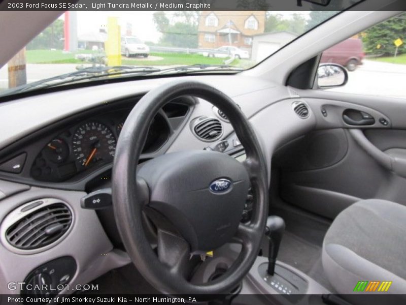 Light Tundra Metallic / Medium Graphite 2003 Ford Focus SE Sedan