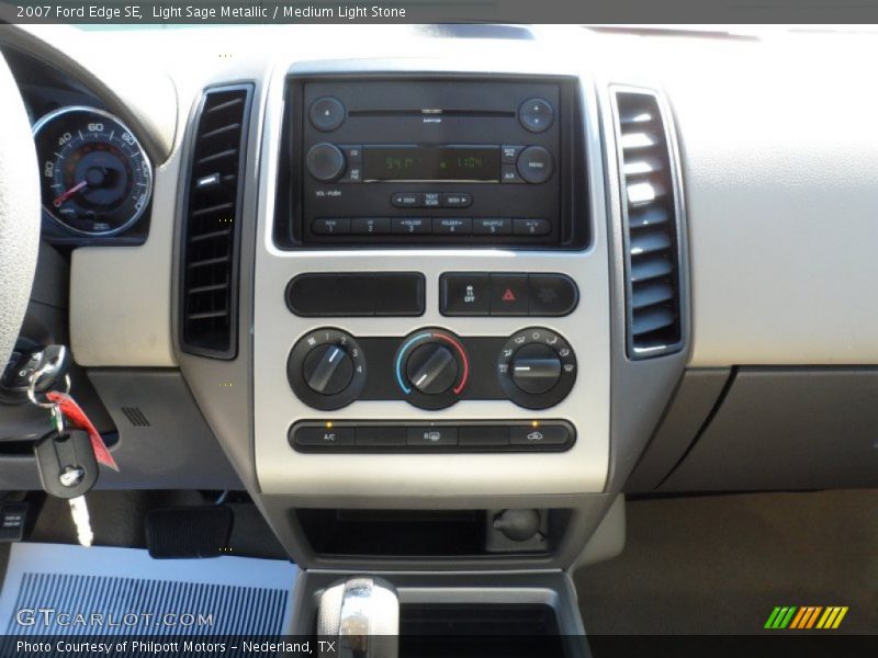 Light Sage Metallic / Medium Light Stone 2007 Ford Edge SE