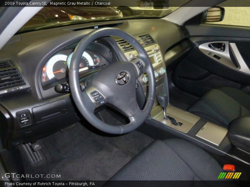 Magnetic Gray Metallic / Charcoal 2009 Toyota Camry SE