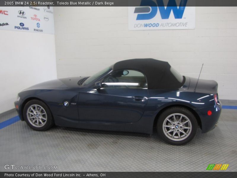 Toledo Blue Metallic / Dark Beige 2005 BMW Z4 2.5i Roadster