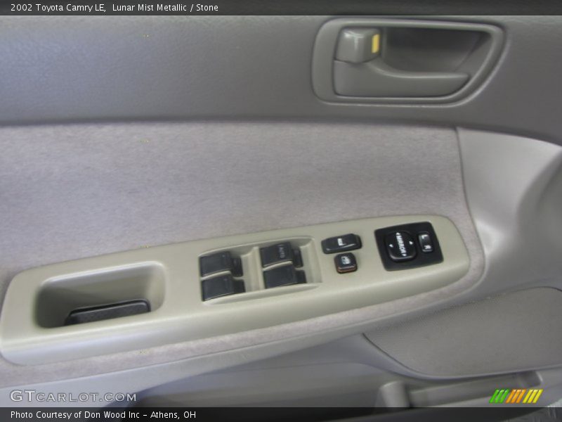 Lunar Mist Metallic / Stone 2002 Toyota Camry LE