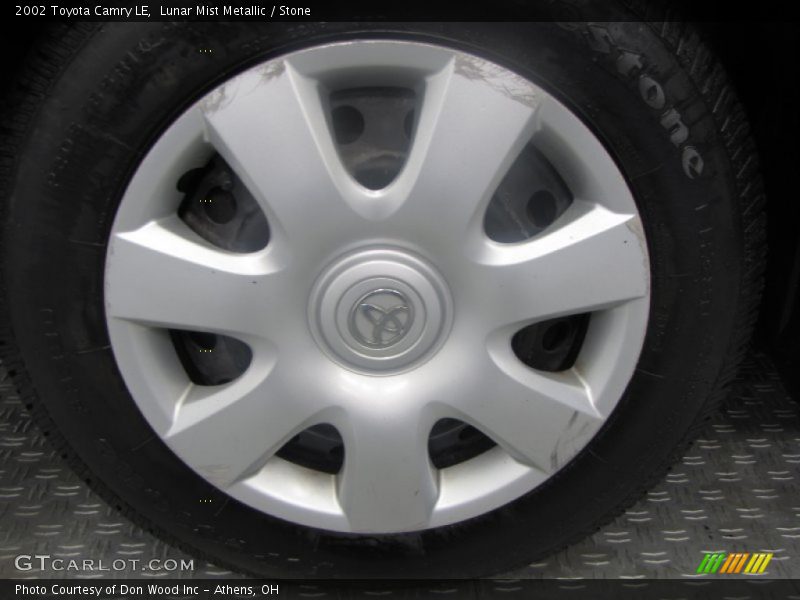 Lunar Mist Metallic / Stone 2002 Toyota Camry LE