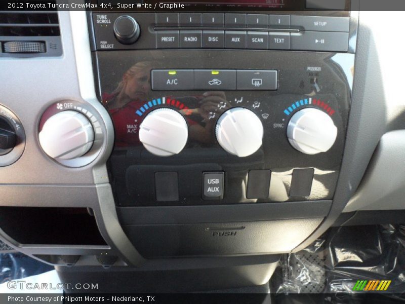 Super White / Graphite 2012 Toyota Tundra CrewMax 4x4