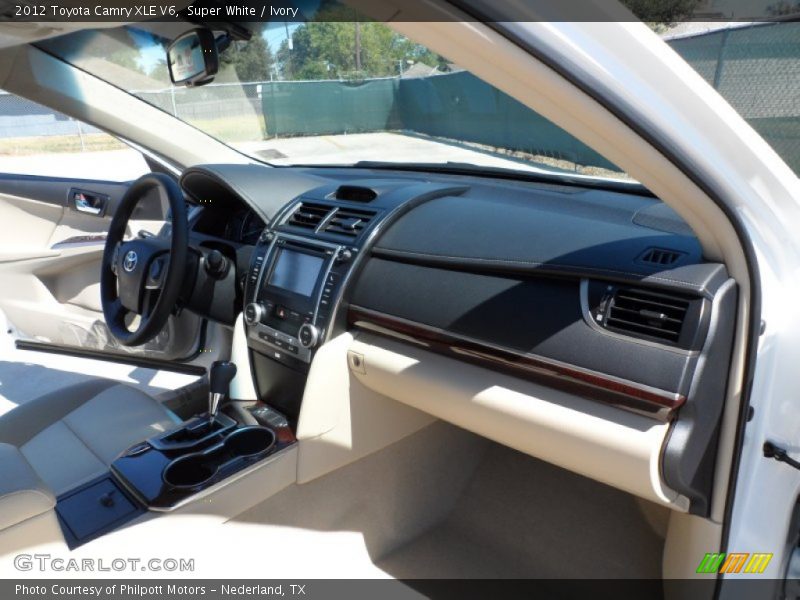 Super White / Ivory 2012 Toyota Camry XLE V6