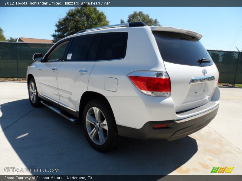 Blizzard White Pearl / Ash 2012 Toyota Highlander Limited