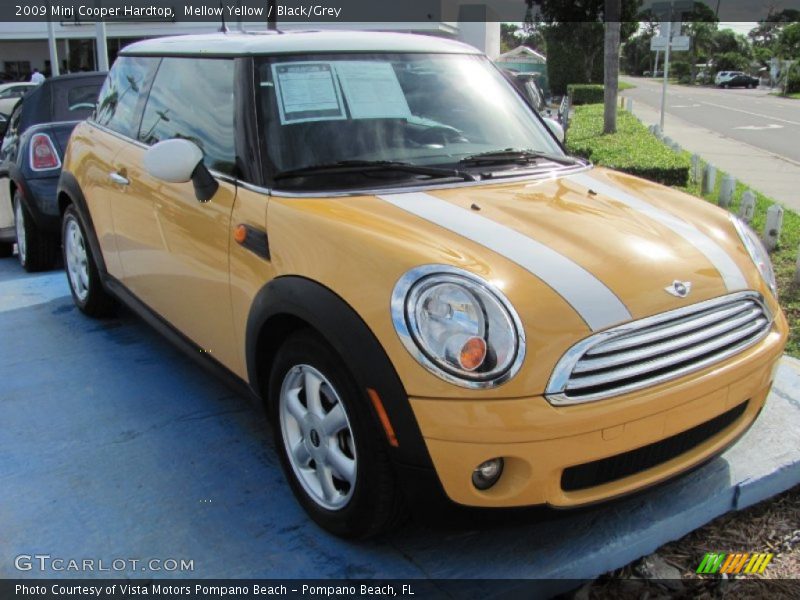 Mellow Yellow / Black/Grey 2009 Mini Cooper Hardtop