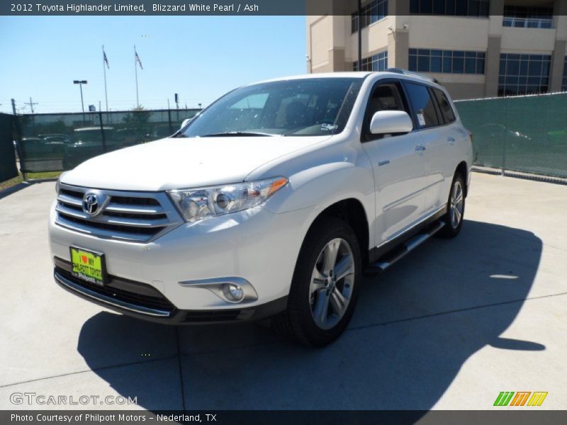 Blizzard White Pearl / Ash 2012 Toyota Highlander Limited