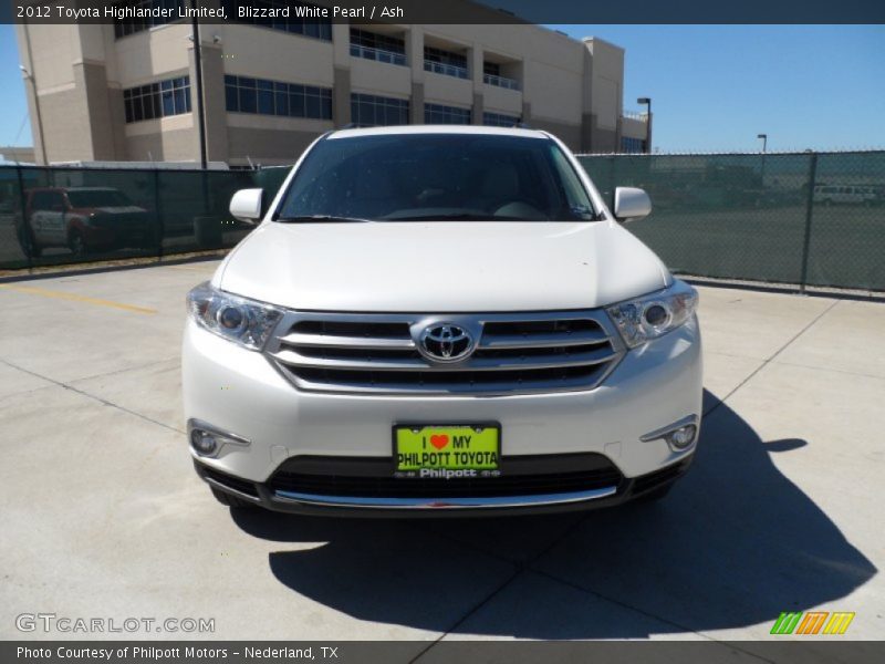 Blizzard White Pearl / Ash 2012 Toyota Highlander Limited