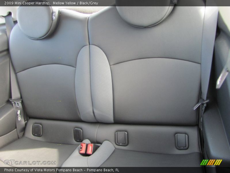 Mellow Yellow / Black/Grey 2009 Mini Cooper Hardtop
