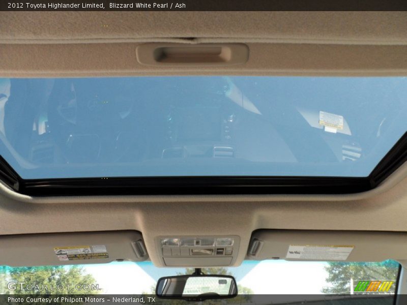 Blizzard White Pearl / Ash 2012 Toyota Highlander Limited