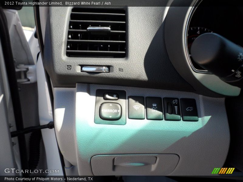 Blizzard White Pearl / Ash 2012 Toyota Highlander Limited