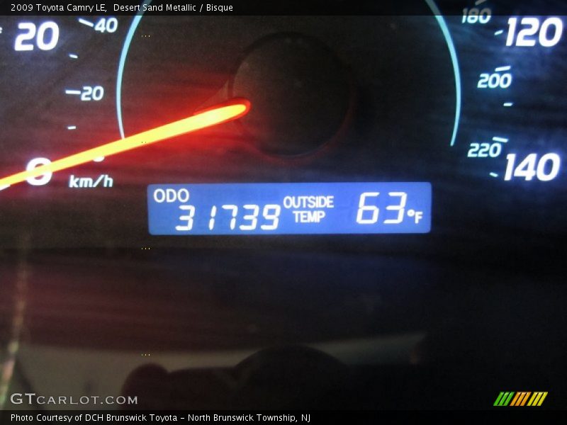 Desert Sand Metallic / Bisque 2009 Toyota Camry LE