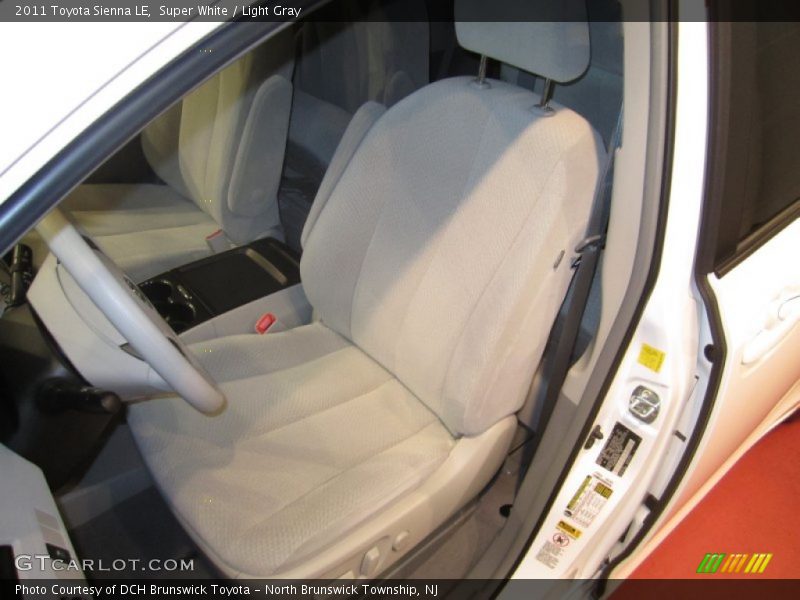 Super White / Light Gray 2011 Toyota Sienna LE