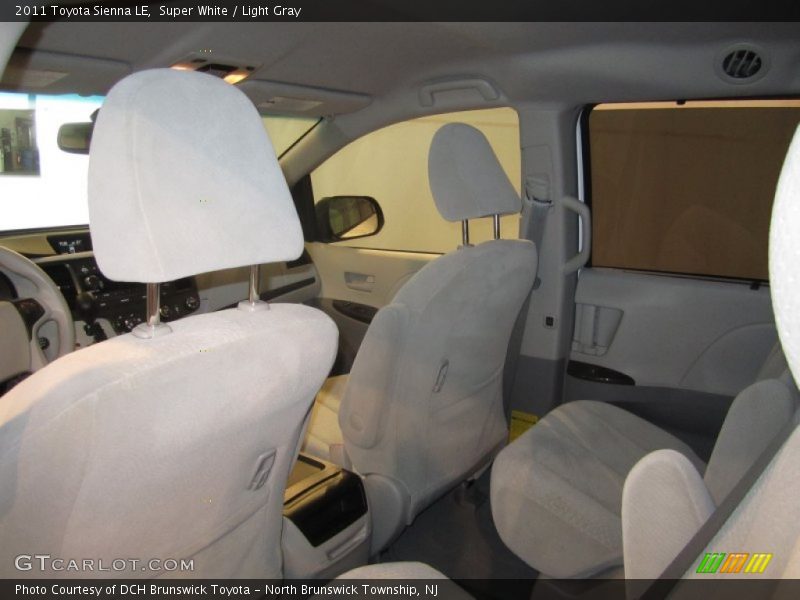 Super White / Light Gray 2011 Toyota Sienna LE