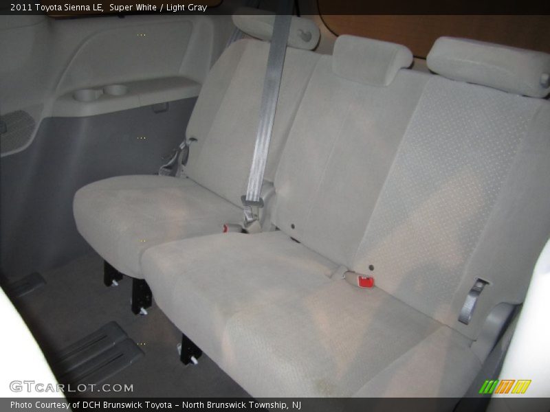 Super White / Light Gray 2011 Toyota Sienna LE