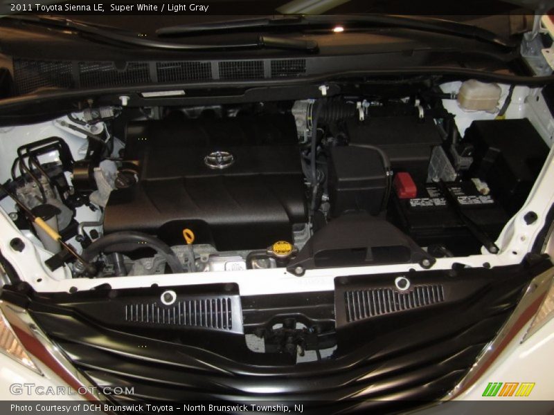 Super White / Light Gray 2011 Toyota Sienna LE