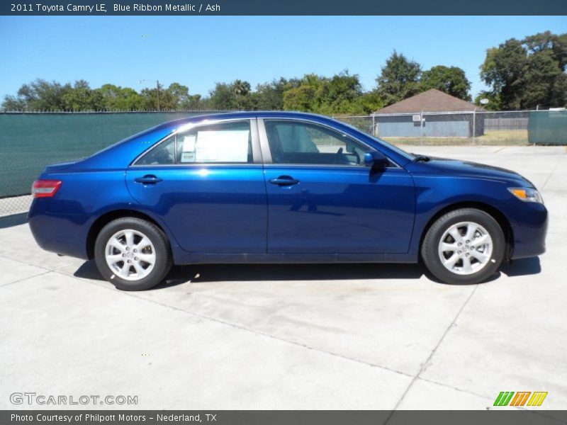 Blue Ribbon Metallic / Ash 2011 Toyota Camry LE