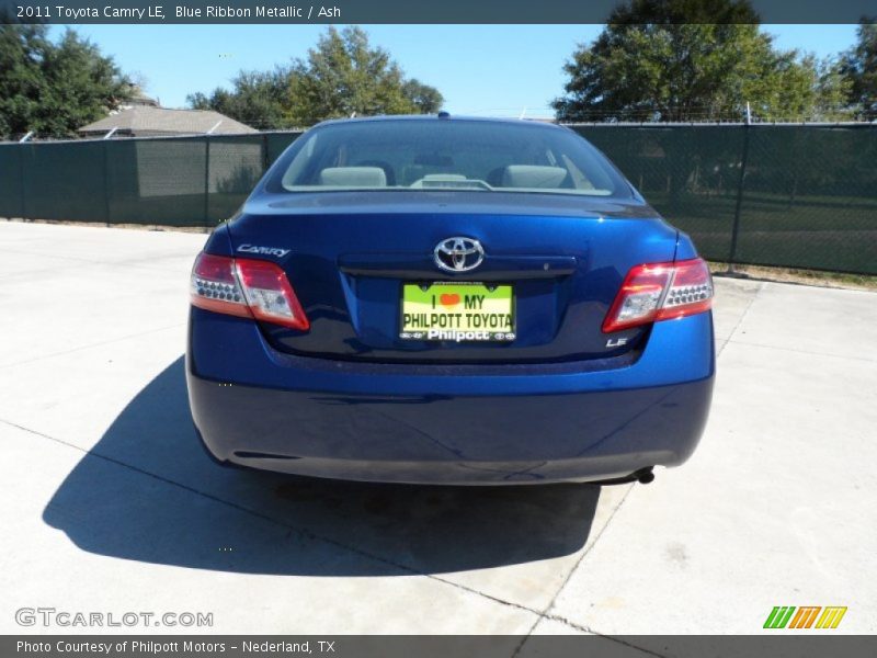 Blue Ribbon Metallic / Ash 2011 Toyota Camry LE