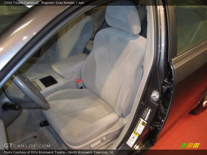 Magnetic Gray Metallic / Ash 2009 Toyota Camry LE