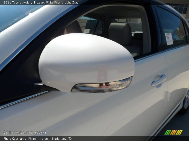 Blizzard White Pearl / Light Gray 2011 Toyota Avalon
