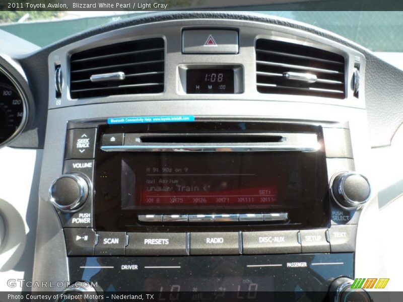Blizzard White Pearl / Light Gray 2011 Toyota Avalon